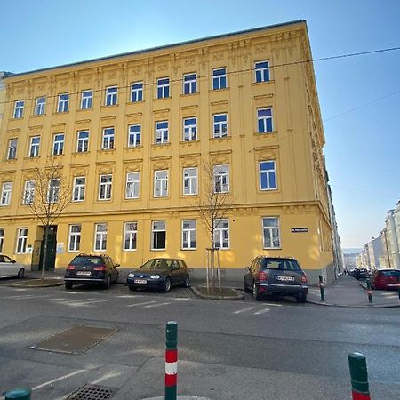 Trendy Apartment Near Schloss Schonbrunn 维也纳 外观 照片
